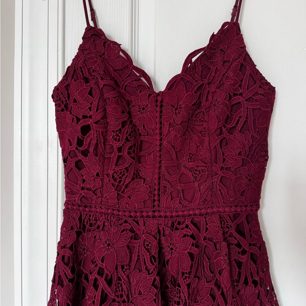 Adelyn Rae | Jenny Lace Dress - Picture 6 of 7